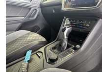 21/21 Volkswagen Tiguan 2.0 TDI R-Line SUV Diesel DSG 4Motion 200 ps