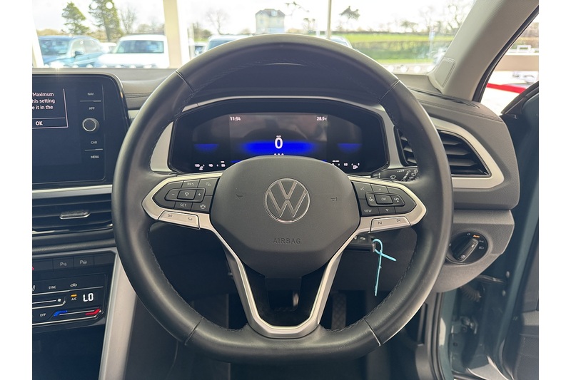 Volkswagen 1.5 TSI Life SUV 5dr Petrol DSG Euro 6 (s/s) (150 ps)