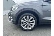 21/21 Volkswagen T-Roc 1.5 TSI GPF EVO SEL Petrol DSG 150PS