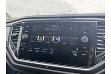 21/21 Volkswagen T-Roc 1.5 TSI GPF EVO SEL Petrol DSG 150PS