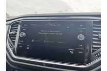 21/21 Volkswagen T-Roc 1.5 TSI GPF EVO SEL Petrol DSG 150PS