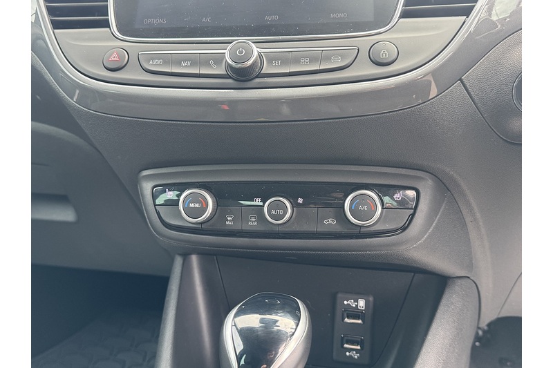 Vauxhall 1.2 Turbo Ultimate SUV 5dr Petrol Auto Euro 6 (s/s) (130 ps)