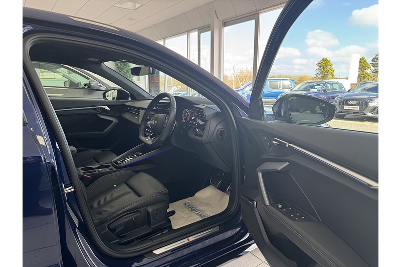 Audi 1.5 TFSI 35 Black Edition Sportback 5dr Petrol S Tronic Euro 6 (s/s) (150 ps)