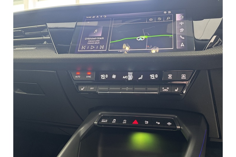 Audi 1.5 TFSI 35 Black Edition Sportback 5dr Petrol S Tronic Euro 6 (s/s) (150 ps)