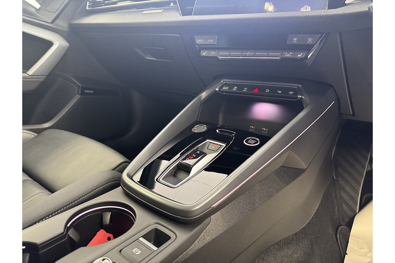 Audi 1.5 TFSI 35 Black Edition Sportback 5dr Petrol S Tronic Euro 6 (s/s) (150 ps)