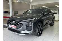 26/26 Audi Q3 40 TFSI Quattro S Line 2.0 TFSI 204 PSS-Tronic SUV 5dr