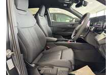 26/26 Audi Q3 40 TFSI Quattro S Line 2.0 TFSI 204 PSS-Tronic SUV 5dr