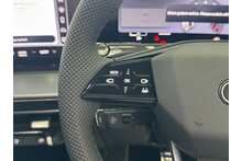 26/26 Audi Q3 40 TFSI Quattro S Line 2.0 TFSI 204 PSS-Tronic SUV 5dr