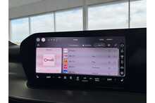 26/26 Audi Q3 40 TFSI Quattro S Line 2.0 TFSI 204 PSS-Tronic SUV 5dr