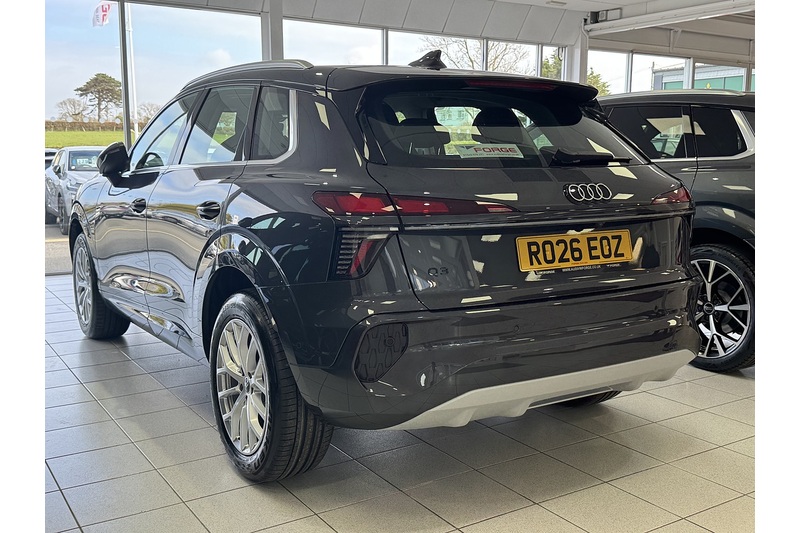 Audi TFSI Sport 150 PS 1498 5dr SUV S-Tronic Petrol