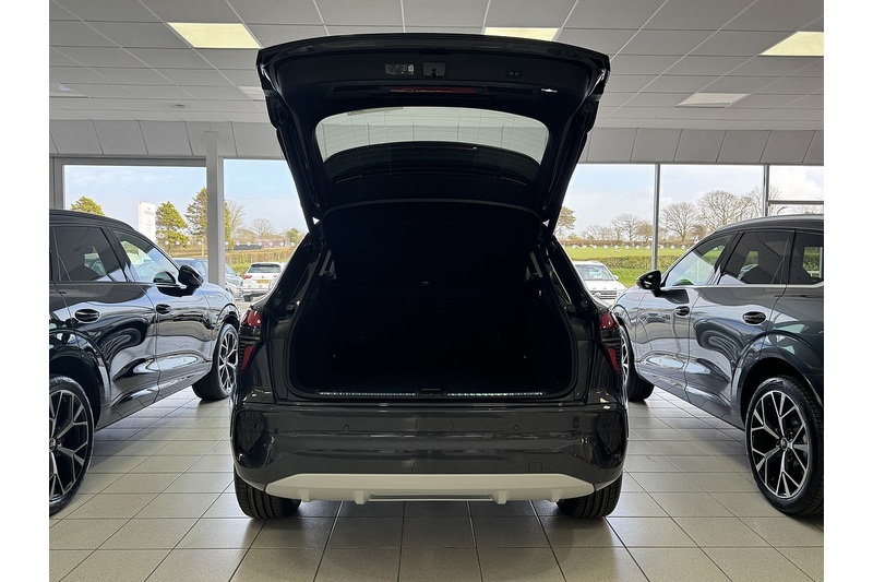 Audi TFSI Sport 150 PS 1498 5dr SUV S-Tronic Petrol