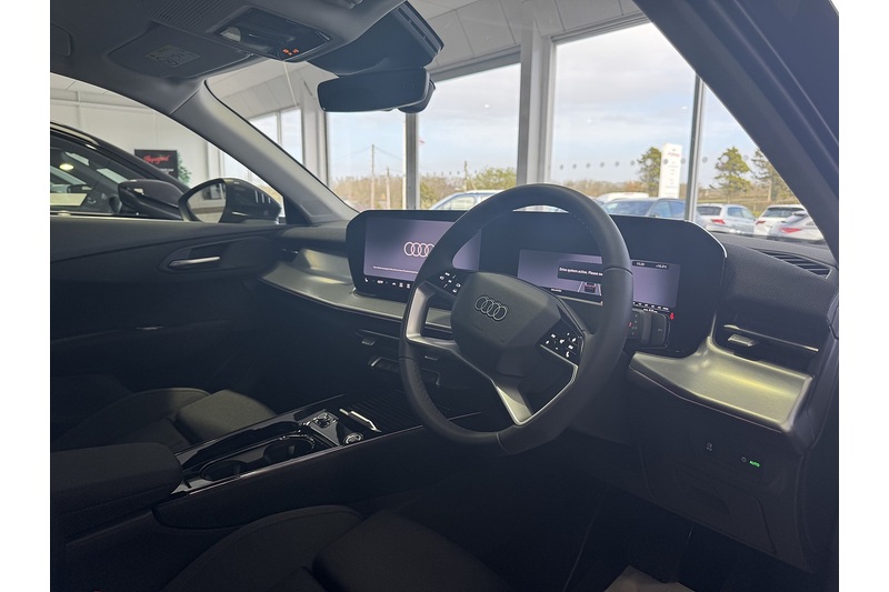 Audi TFSI Sport 150 PS 1498 5dr SUV S-Tronic Petrol