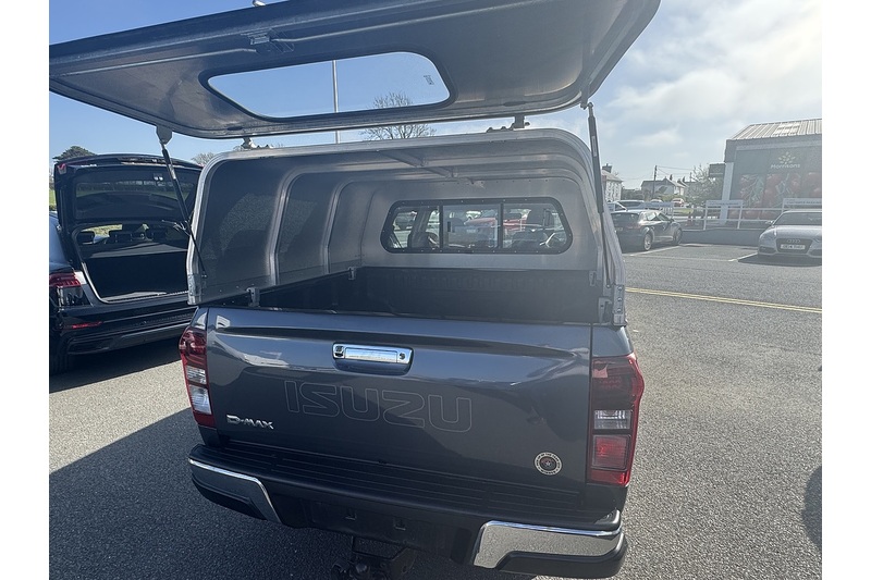 Isuzu TD Yukon Pickup 1.9 Automatic Diesel