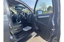 20/70 Isuzu D-Max TD Yukon Pickup 1.9 Automatic Diesel