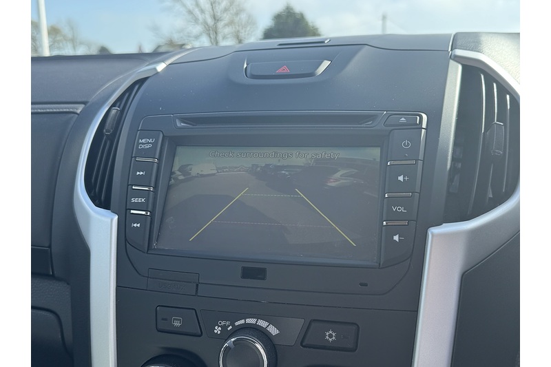 Isuzu TD Yukon Pickup 1.9 Automatic Diesel