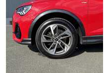 23/73 Audi Q3 2.0 TFSI 45 Black Edition Sportback Petrol S Tronic quattro 245 ps