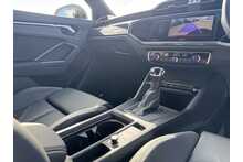 23/73 Audi Q3 2.0 TFSI 45 Black Edition Sportback Petrol S Tronic quattro 245 ps