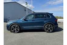 23/72 Volkswagen Tiguan 2.0 TDI R-Line Diesel DSG 4Motion 150 ps