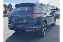 23/72 Volkswagen Tiguan 2.0 TDI R-Line Diesel DSG 4Motion 150 ps