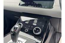 19/19 Land Rover Range Rover Evoque P250 MHEV First Edition
