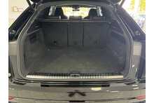23/73  Audi RSQ8 TFSI V8 Vorsprung