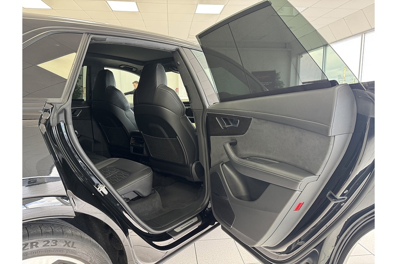 Audi 4.0 TFSI V8 Vorsprung SUV 5dr Petrol Tiptronic quattro Euro 6 (s/s) (600 ps)