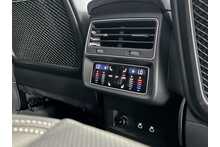 23/73  Audi RSQ8 TFSI V8 Vorsprung
