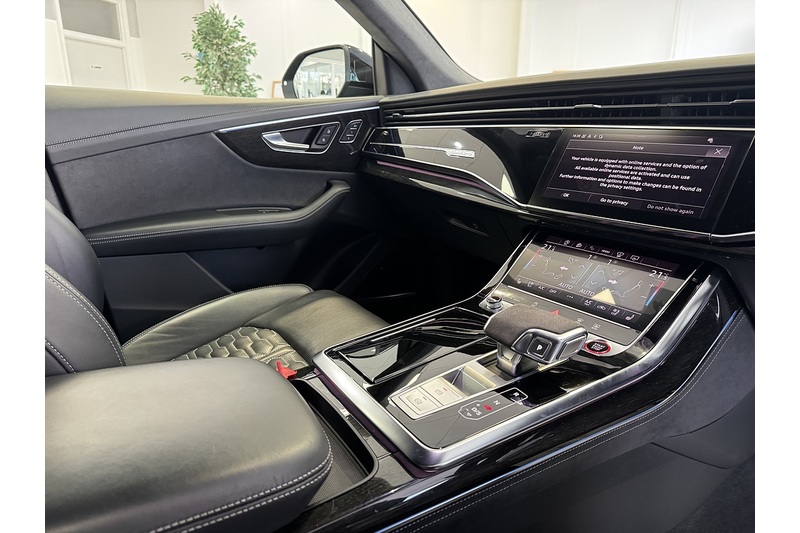 Audi 4.0 TFSI V8 Vorsprung SUV 5dr Petrol Tiptronic quattro Euro 6 (s/s) (600 ps)