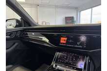 23/73  Audi RSQ8 TFSI V8 Vorsprung