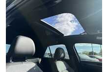 25/75 Volkswagen T-Roc 1.5 TSI Black Edition Plus DSG 150 ps