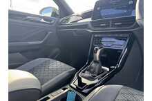 25/75 Volkswagen T-Roc 1.5 TSI Black Edition Plus DSG 150 ps