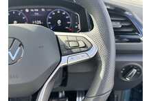 25/75 Volkswagen T-Roc 1.5 TSI Black Edition Plus DSG 150 ps