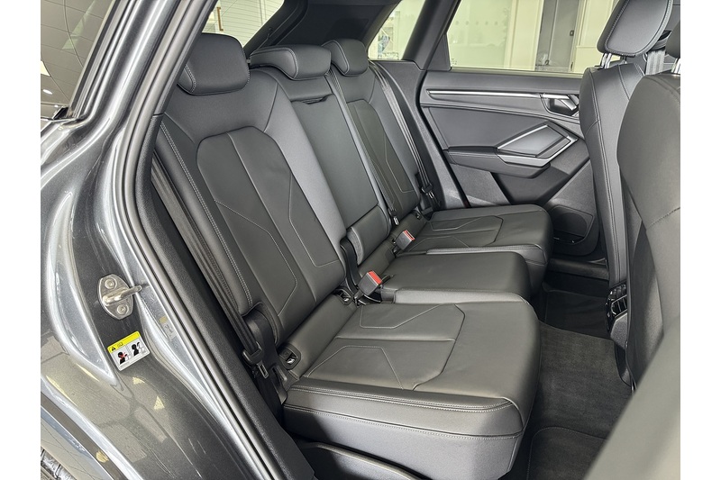 Audi 1.5 TFSI CoD 35 Black Edition SUV 5dr Petrol S Tronic Euro 6 (s/s) (150 ps)