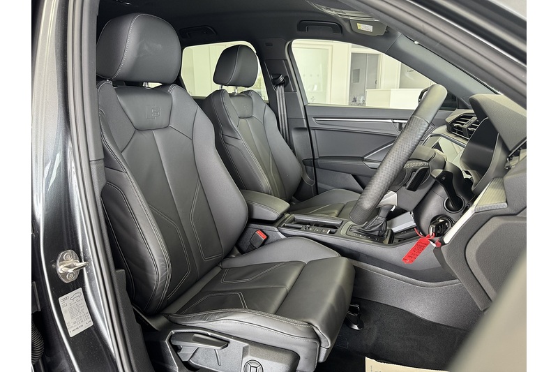 Audi 1.5 TFSI CoD 35 Black Edition SUV 5dr Petrol S Tronic Euro 6 (s/s) (150 ps)