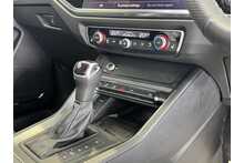 24/74 Audi Q3 TFSI CoD Black Edition Petrol S Tronic 150 ps