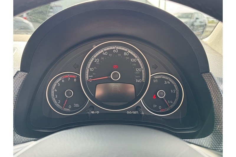 Volkswagen 1.0 R-Line Hatchback 5dr Petrol Manual Euro 6 (s/s) (65 ps)