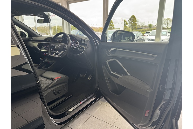Audi 2.5 TFSI Sportback 5dr Petrol S Tronic quattro Euro 6 (s/s) (400 ps)