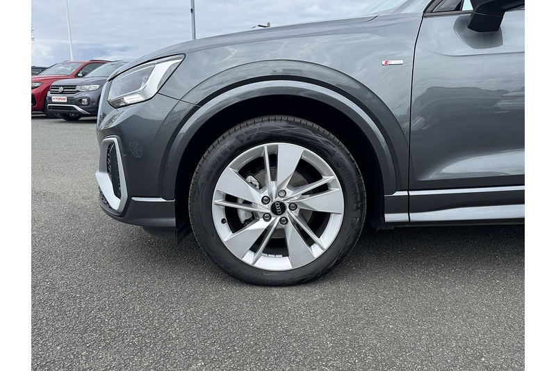 Audi 1.5 TFSI CoD 35 S line SUV 5dr Petrol S Tronic Euro 6 (s/s) (150 ps)