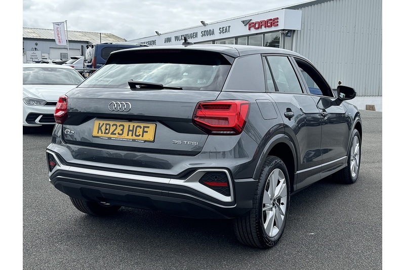Audi 1.5 TFSI CoD 35 S line SUV 5dr Petrol S Tronic Euro 6 (s/s) (150 ps)