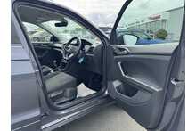 23/23 Volkswagen T-Cross TSI SE SUV Petrol Manual 95 ps