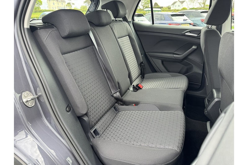 Volkswagen 1.0 TSI SE SUV 5dr Petrol Manual Euro 6 (s/s) (95 ps)