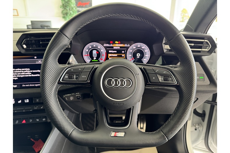 Audi 1.5 TFSI 35 Black Edition Saloon 4dr Petrol S Tronic Euro 6 (s/s) (150 ps)