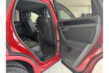 23/73 Volkswagen Touareg 3.0 TDI V6 Black Edition Diesel Tiptronic 4Motion 286 ps
