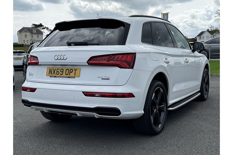 Audi 2.0 TDI 40 Black Edition SUV 5dr Diesel S Tronic quattro Euro 6 (s/s) (190 ps)