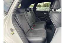 19/19 Audi Q5 2.0 TDI 40 Black Edition Diesel S Tronic quattro 190 ps