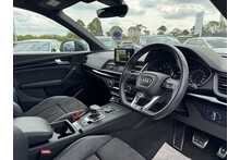 19/19 Audi Q5 2.0 TDI 40 Black Edition Diesel S Tronic quattro 190 ps
