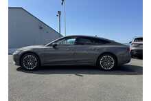 22/22 Audi A7 2.0 TDI 40 Sport Edition Sportback Diesel S Tronic quattro 204 ps