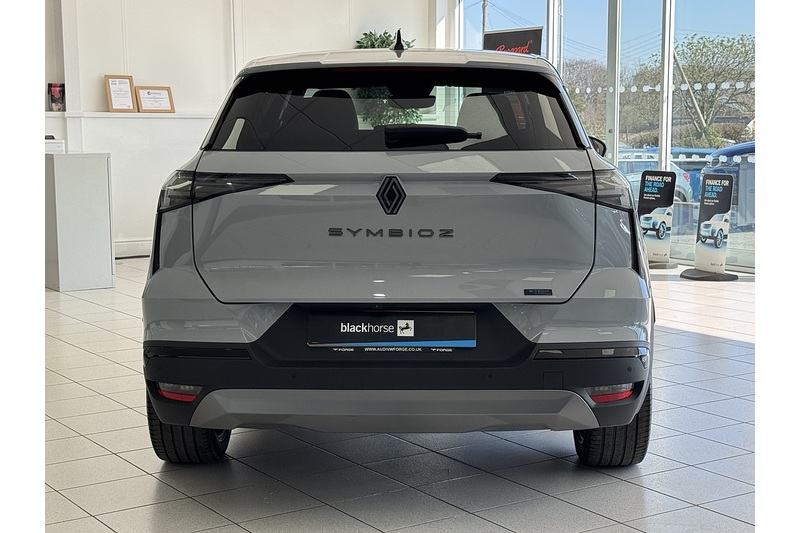 Renault E-TECH techno esprit Alpine SUV 1.6 Automatic Petrol Hybrid