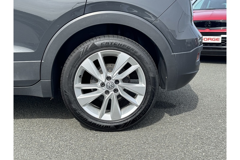 Volkswagen 1.0 TSI SE SUV 5dr Petrol Manual Euro 6 (s/s) (95 ps)