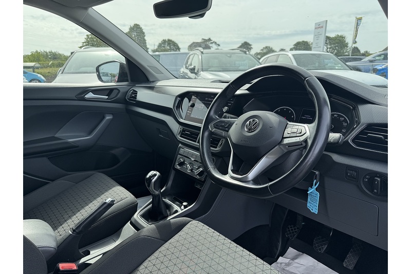 Volkswagen 1.0 TSI SE SUV 5dr Petrol Manual Euro 6 (s/s) (95 ps)